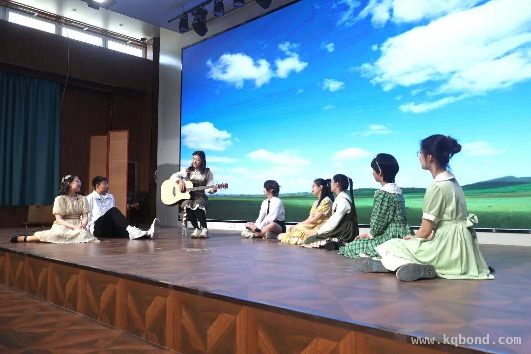 耀华中学红桥学校戏剧节：构建戏剧教育生态圈，耀华红桥戏剧节：艺术之花在校园绚烂绽放