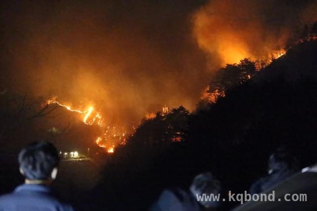 韩国山火：嫌犯登记在案，灾难伤痛何解？ 韩国最大山火：50多岁男子被指引发，损失惨重！