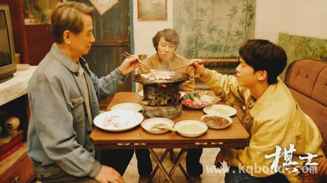 高淑华的迷途与崔业的苦心布局 崔业：棋局中的守护与挣扎