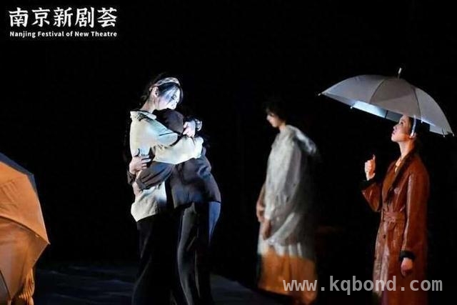 从南京新剧荟看AI时代戏剧的生存与发展，南京新剧荟：在AI时代找回剧场的独特价值