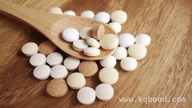 关税风暴下，中国原料药出口路在何方？，美征“对等关税”，中国原料药出口能否突出重围？