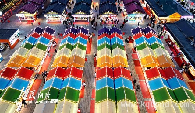 沈阳塔湾兴顺夜市重启，百种美食助力夜经济腾飞，逛塔湾兴顺夜市，尝南北风味美食，促沈阳夜经济升温