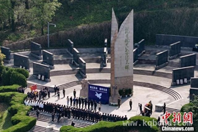 清明祭：南京抗日航空烈士纪念馆新增两位英烈名，清明凭吊，抗日航空英烈信息勘误补刻再推进