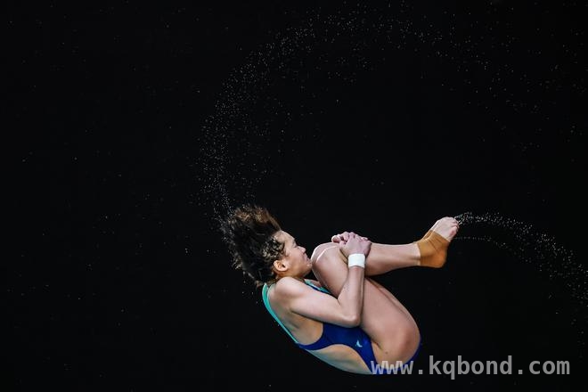 18岁全红婵首登国际赛场，跳水预赛领先！决赛悬念重重，跳水世界杯墨西哥站：全红婵预赛第一，陈芋汐紧逼，决赛谁能称王
